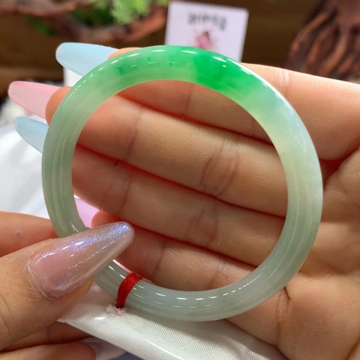 翡翠手镯未镶嵌高货22号