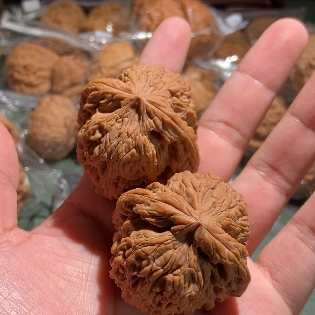 椒***家文玩核桃吊坠南疆