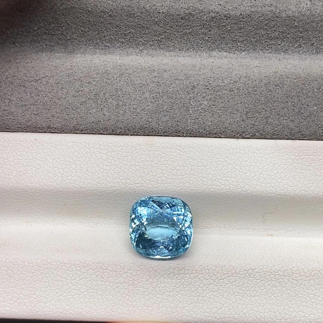 海蓝宝石裸石4.82克拉天然圣玛利亚海蓝宝