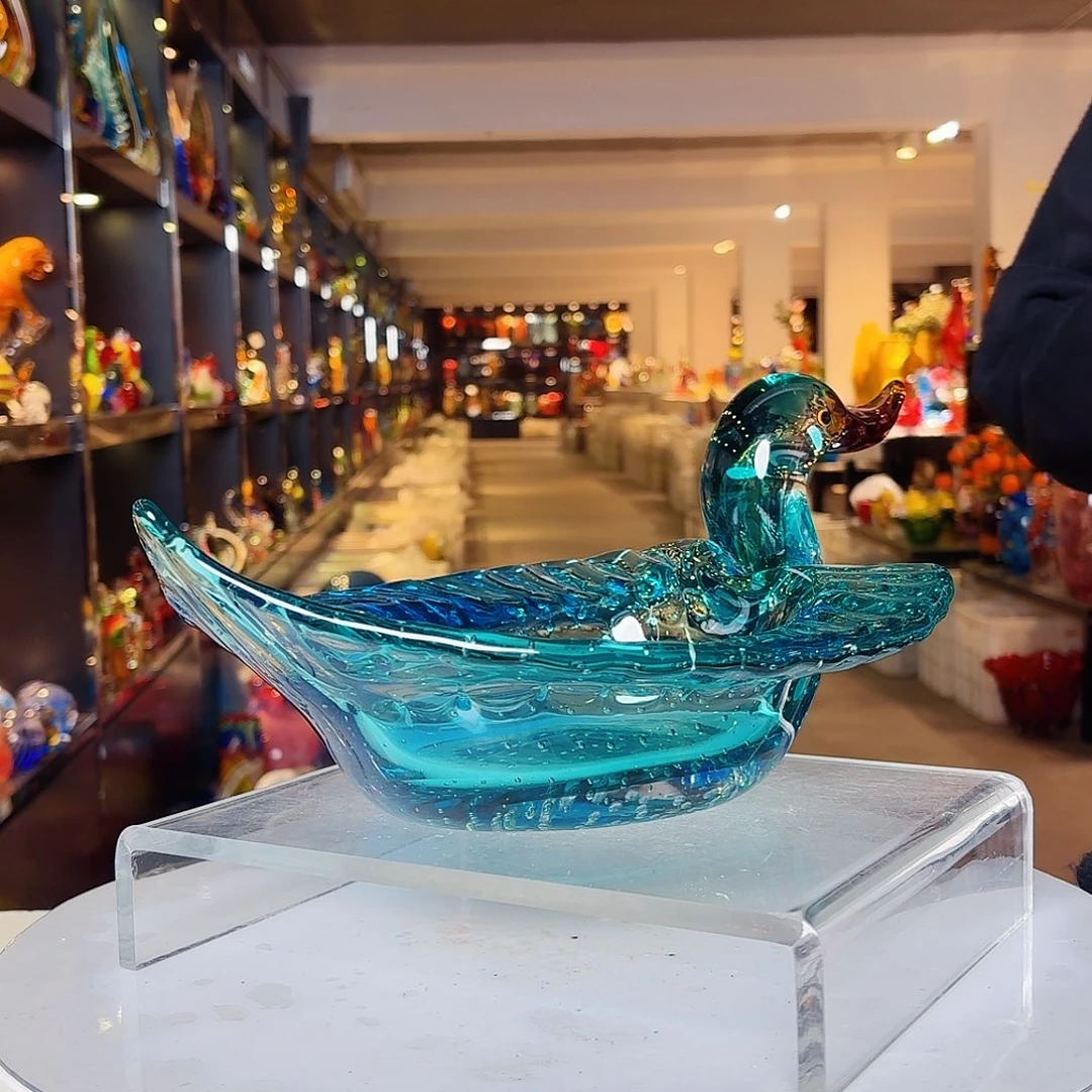 手工艺品琉璃琉璃花的颜色也很