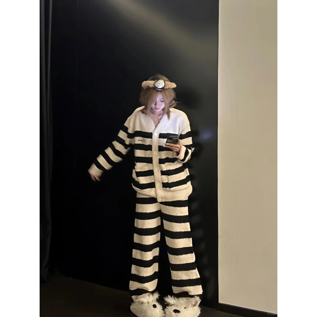 韩系撞色高级感条纹长袖睡衣女秋冬新款半边绒加厚家居服套装外穿