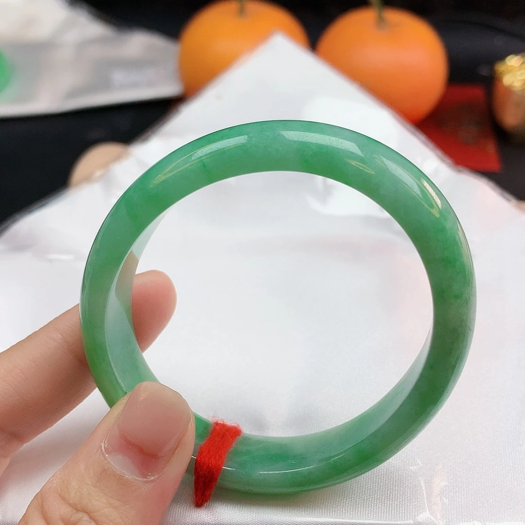 翡翠手镯未镶嵌56圈贵妃2274