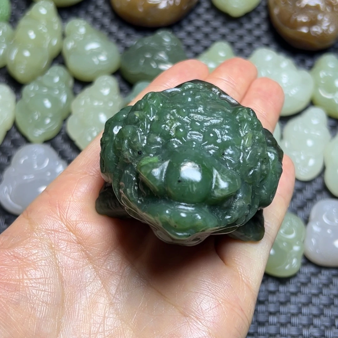 未镶嵌和田玉把件