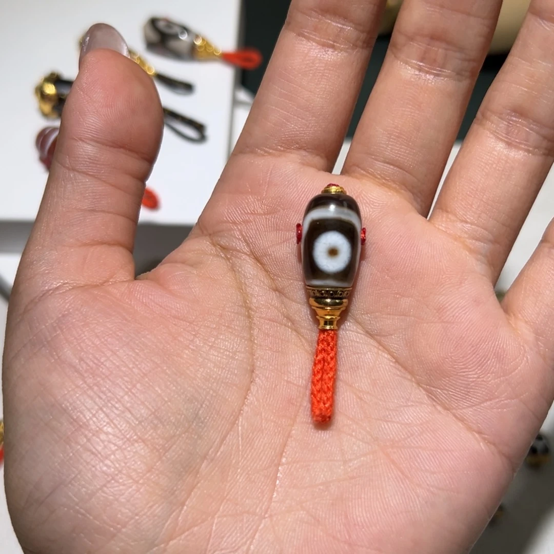 太****玛瑙/玉髓18K金镶嵌文玩配饰