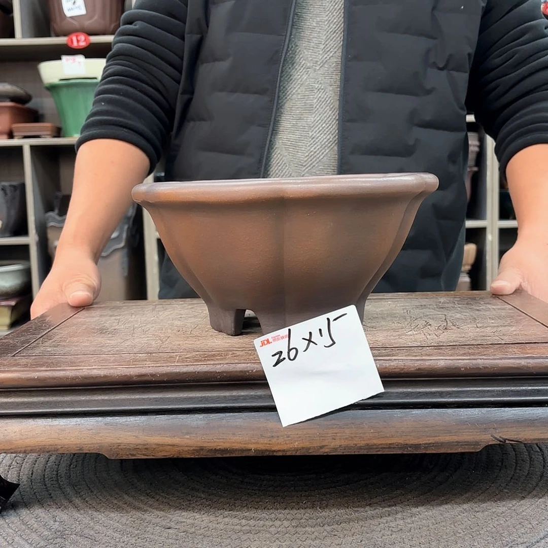 紫砂花盆紫砂的味道很好喝