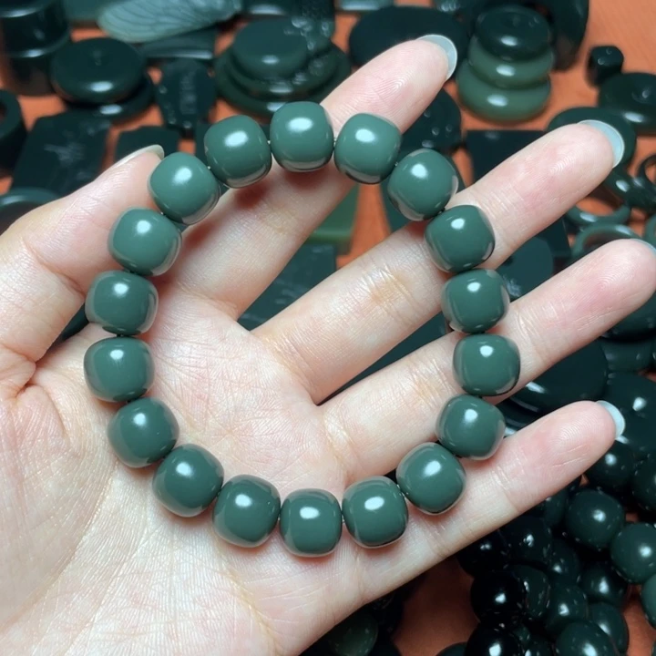 手链未镶嵌和田玉（青玉）