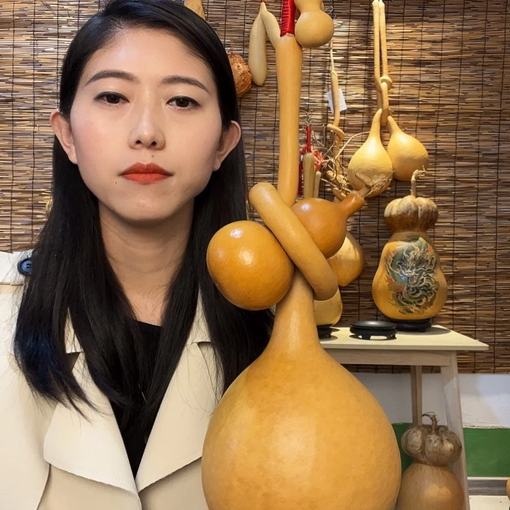 聊****司1111111111111111