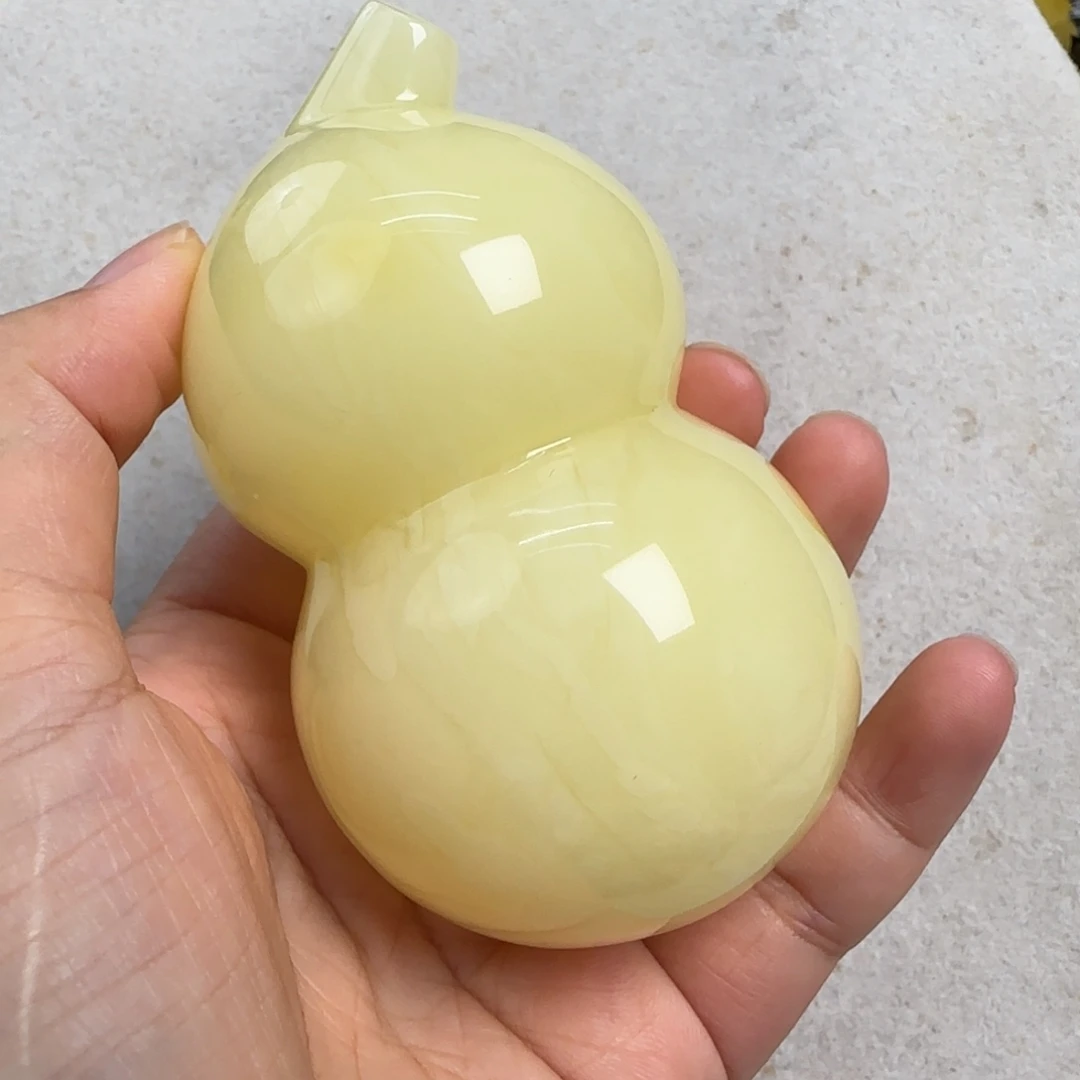 蜜蜡未镶嵌珠宝奇石
