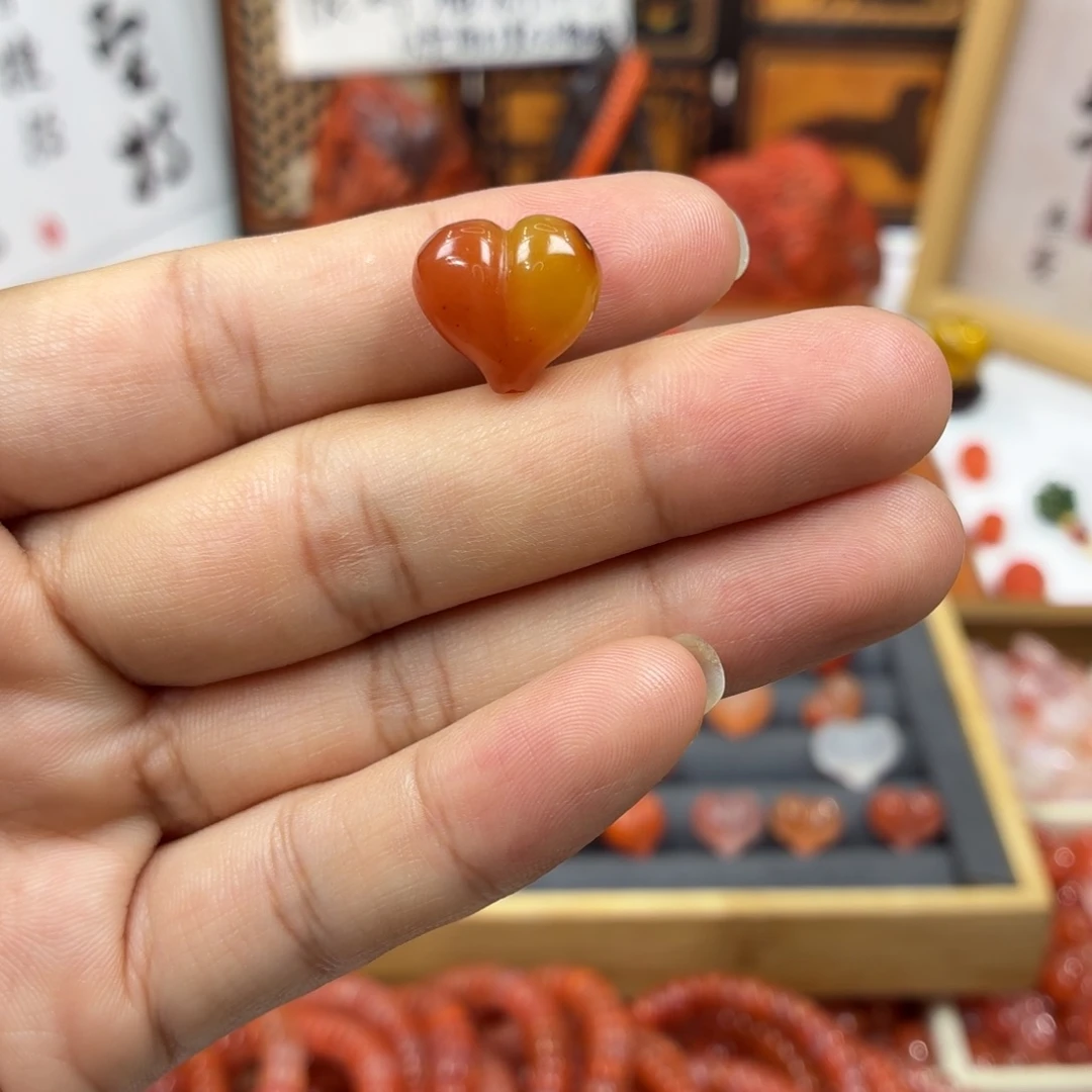 南红玛瑙未镶嵌配饰