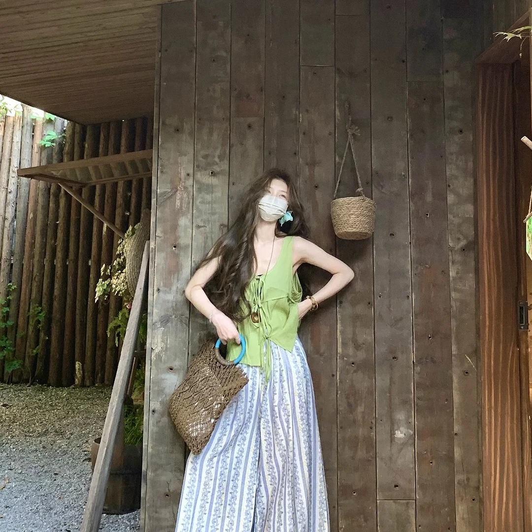 美树 Y.JIA 伊嘉-两穿绑带背心+韩系碎花条纹阔腿裤套装6981-5