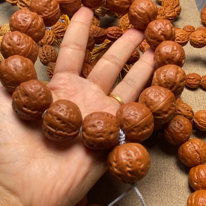 文玩核桃吊坠宫***沙光头元宝