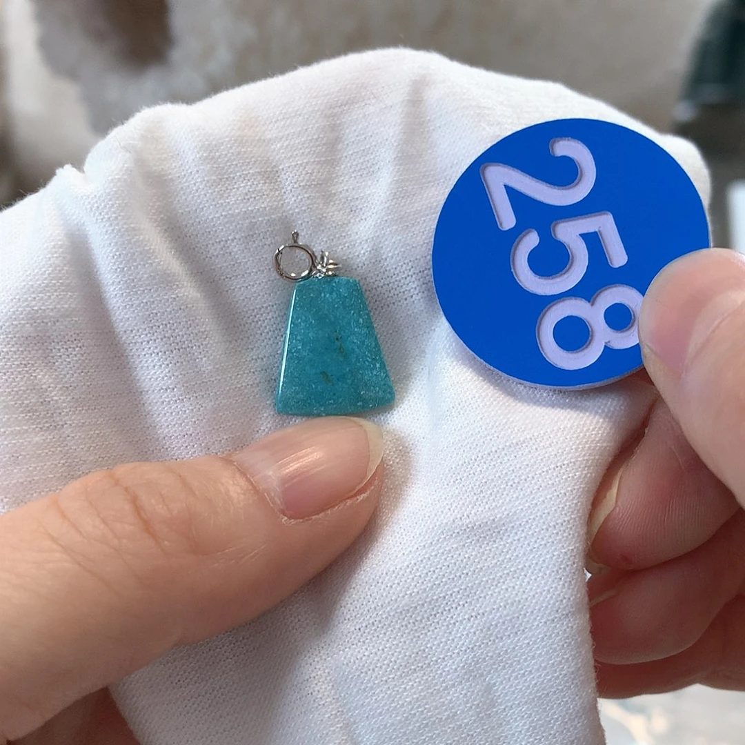 南红玛瑙珠宝奇石未镶嵌