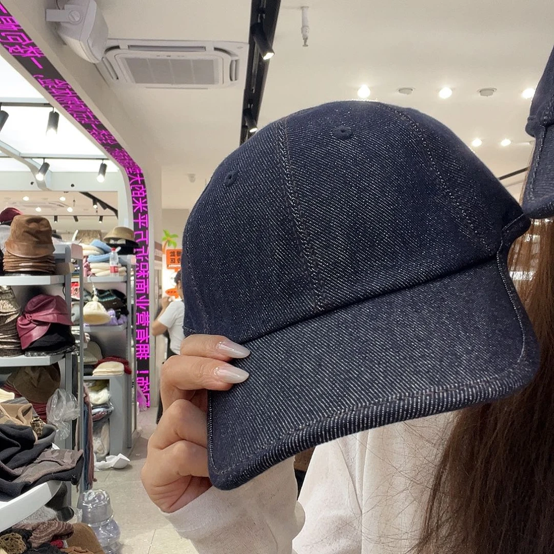 布艺非金属牛仔棒球帽
