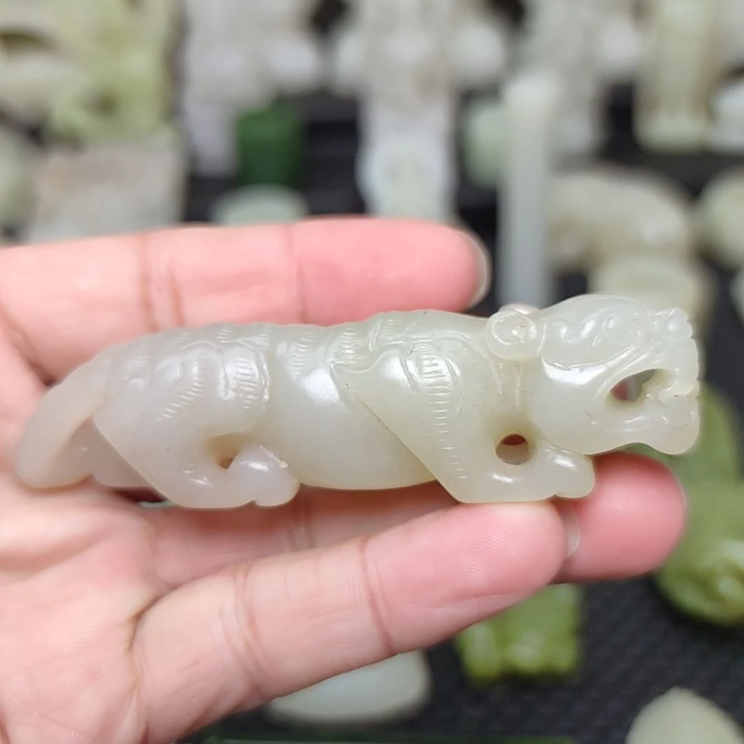 和田玉挂件未镶嵌