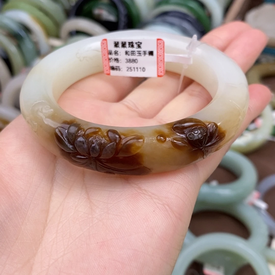 我***我和田玉未镶嵌手镯且末糖白手镯58#