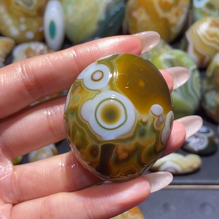 【闪购商品】未镶嵌玛瑙/玉髓珠宝奇石k