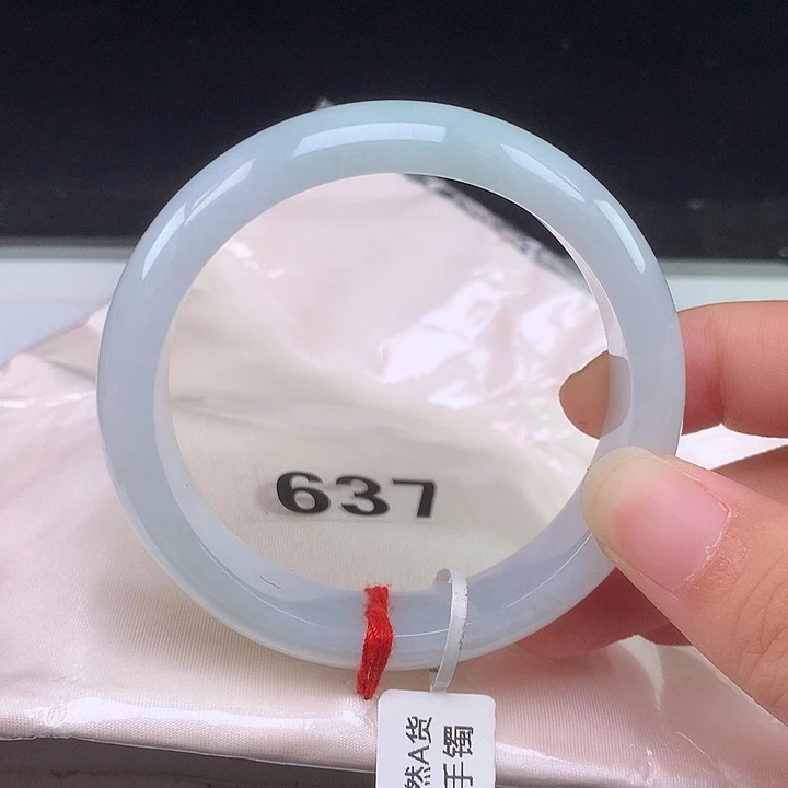 翡翠未镶嵌手镯翡翠