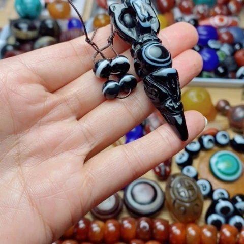 热***情玛瑙/玉髓合金珠宝半成品