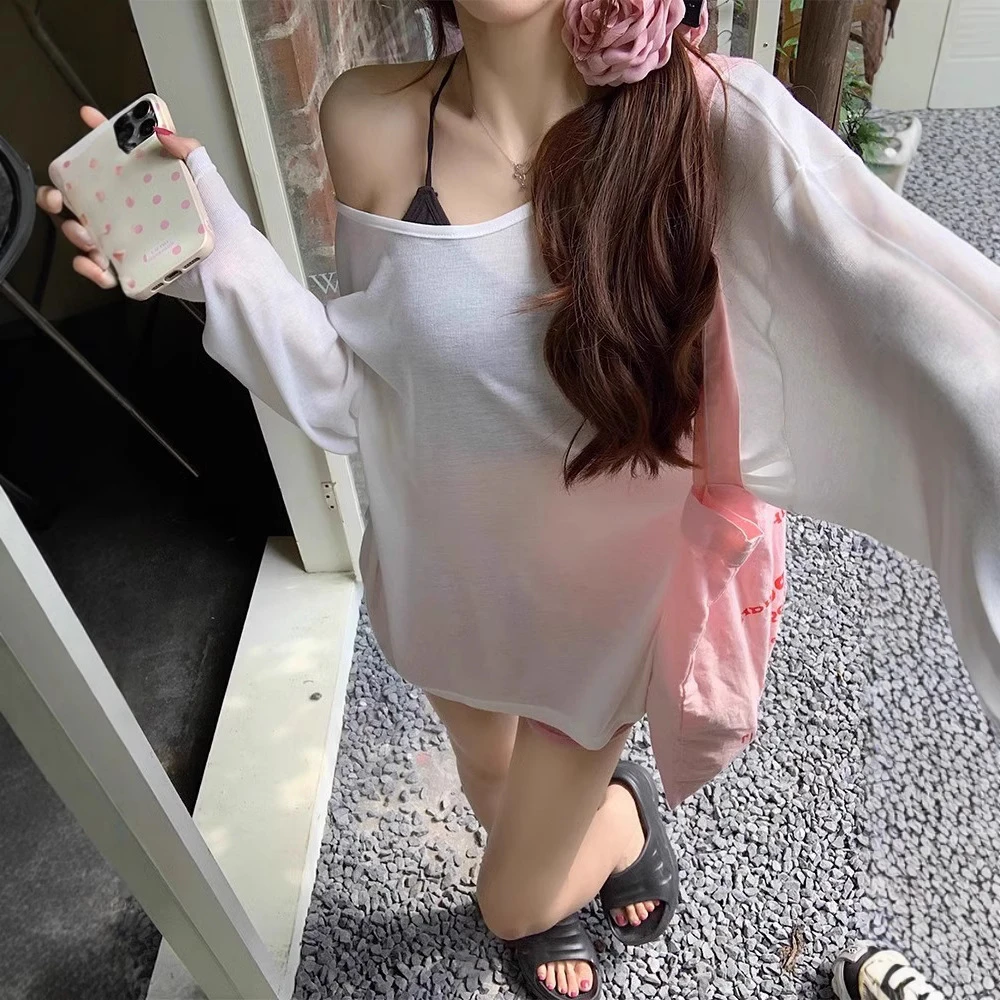 百搭海边度假风白色长袖T恤女夏季宽松休闲轻薄镂空露背罩衫上衣