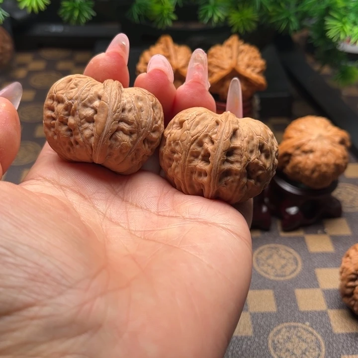 核桃41元宝文玩核桃