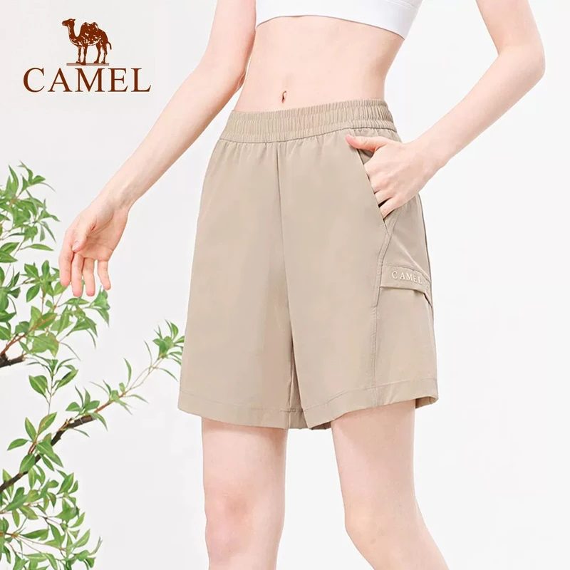 骆驼休闲短款夏季女款清爽透气健身裤子时尚宽松显瘦运动短裤Z017