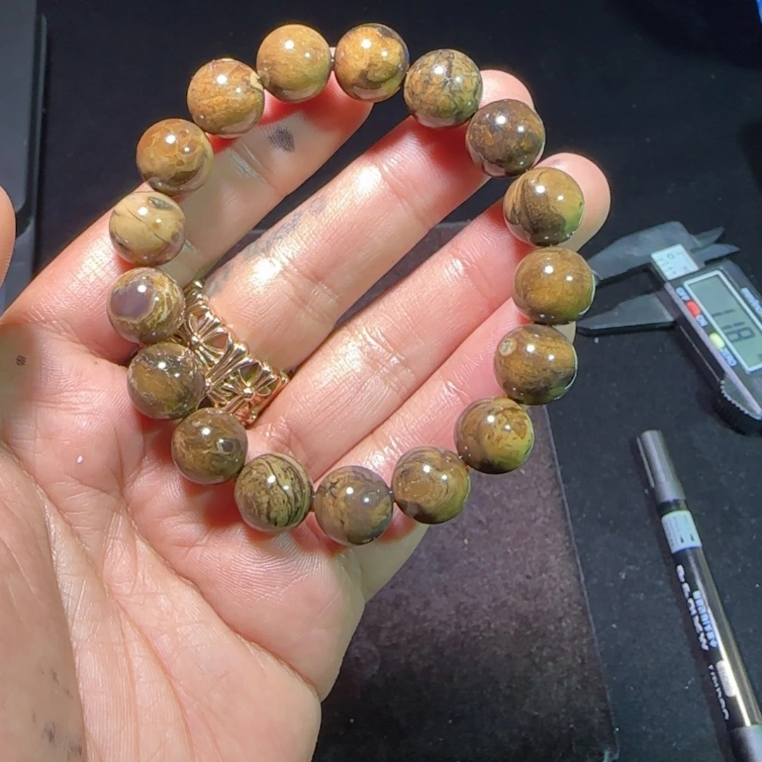 琥珀未镶嵌裸石琥珀