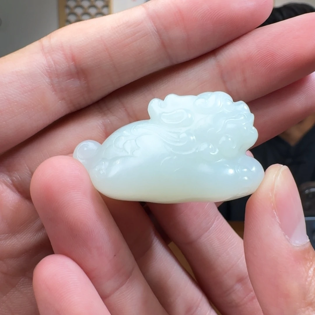 颈饰未镶嵌和田玉827刘洋卡39左右貔貅