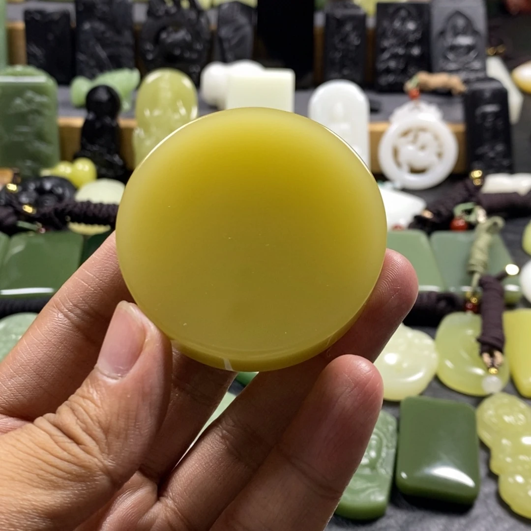 和田玉未镶嵌吊坠(赠链)浴**生