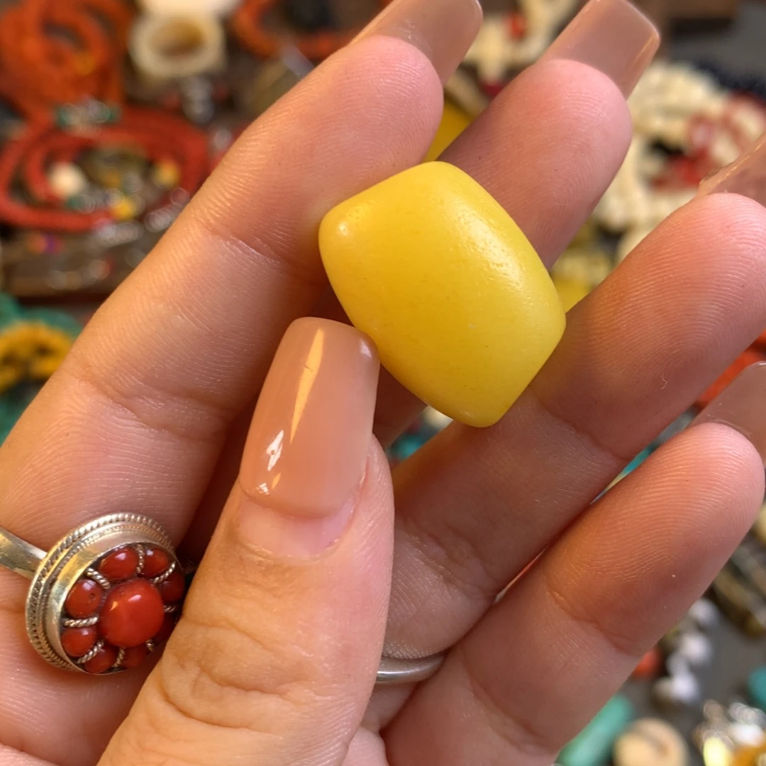 随***潇吊坠柏香籽/百香籽………………，