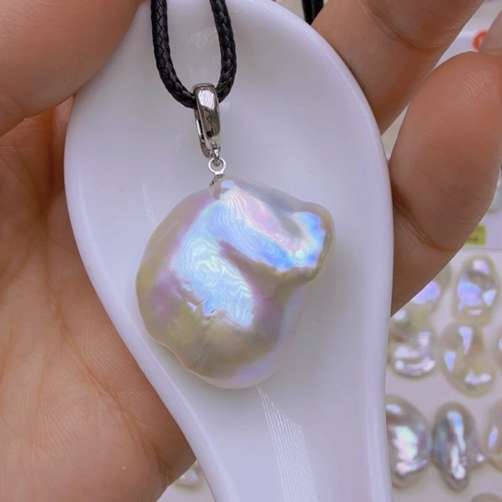 颈饰未镶嵌淡水珍珠