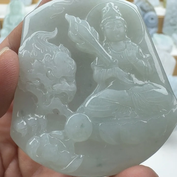 翡翠未镶嵌颈饰天然缅甸A货翡翠