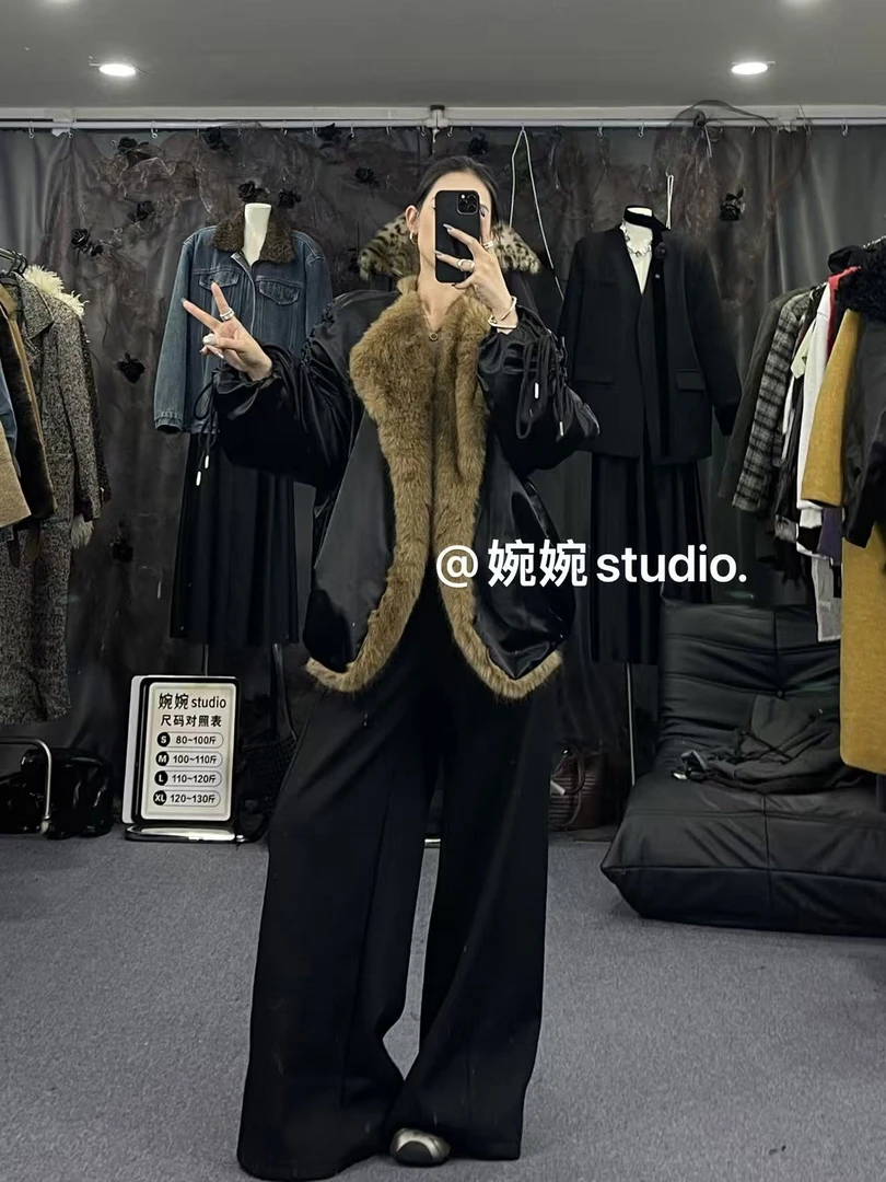 【婉婉studio】直下摆拼接长袖宽松型冬季座山雕气质时尚上衣设计师