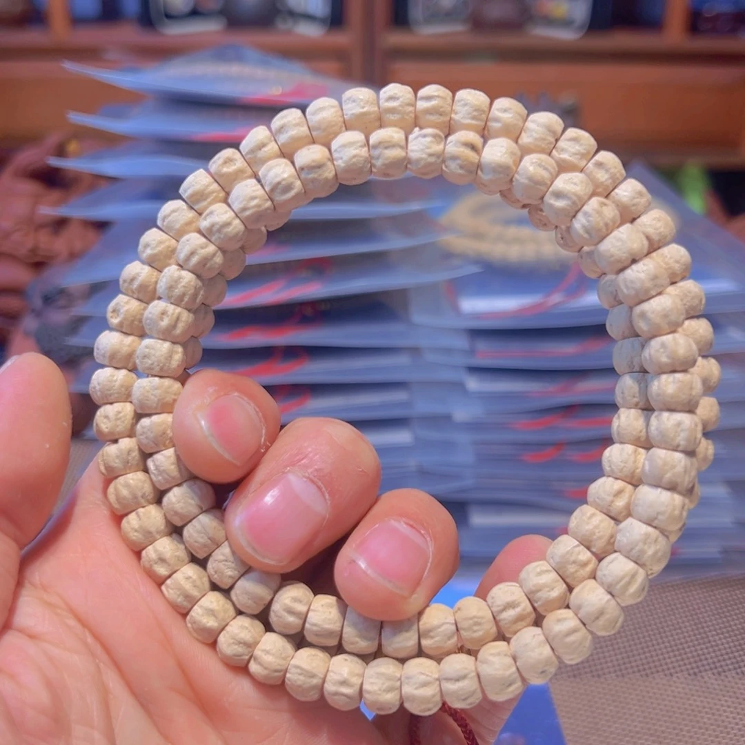 柏香籽/百香籽吊坠o***o