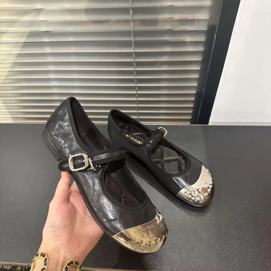 【LULU】真皮时尚通勤舒适软底复古芒果头英伦风浅口单鞋25DX478LL