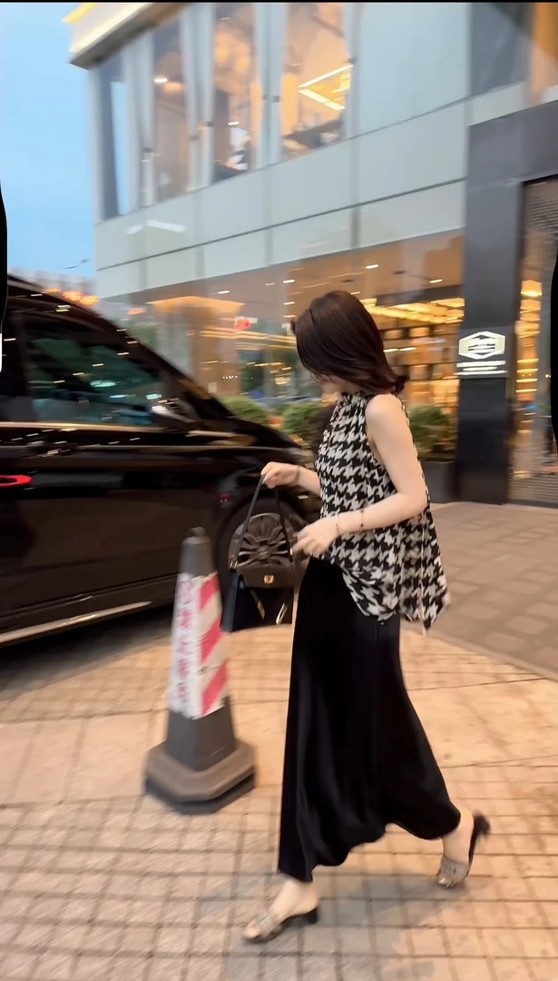 【汤小姐高定】#10513"千鸟格真丝” 100%真丝挂脖飘带上衣