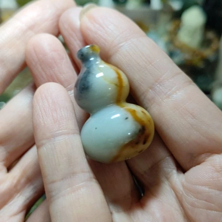 岫玉未镶嵌葫芦款式