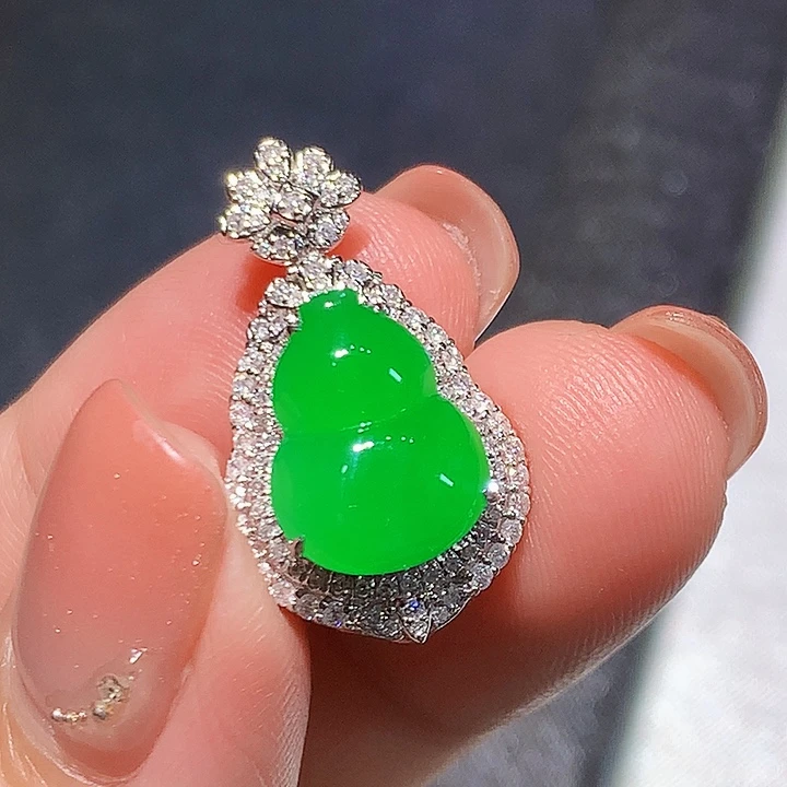 吊坠(不含链)18K金镶嵌翡翠