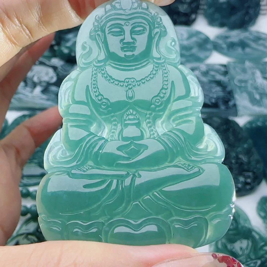 颈饰未镶嵌翡翠多样性发货天然的A货翡翠