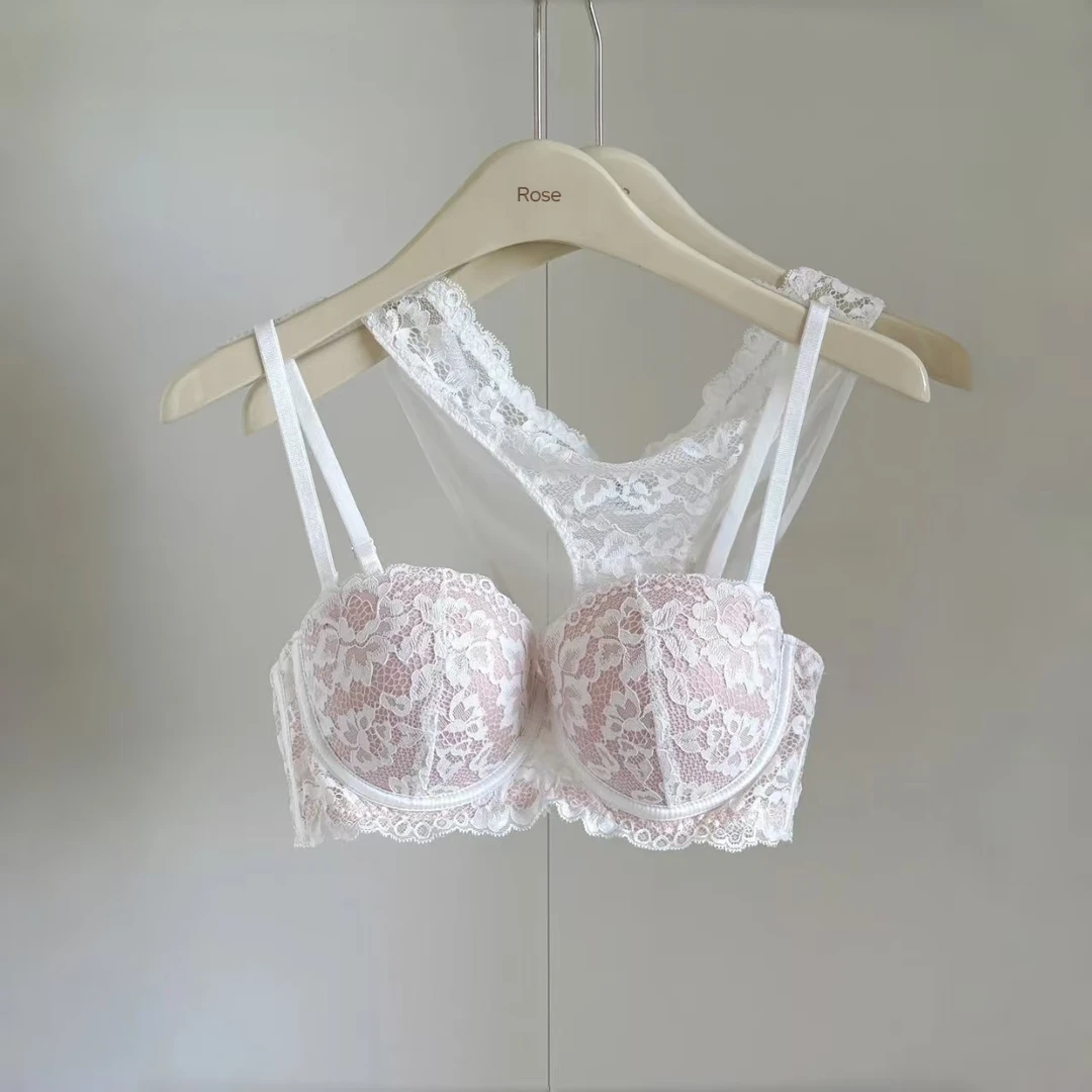 蜜桃内衣法式半杯性感蕾丝内衣小胸聚拢收副乳上托无肩带文胸套装