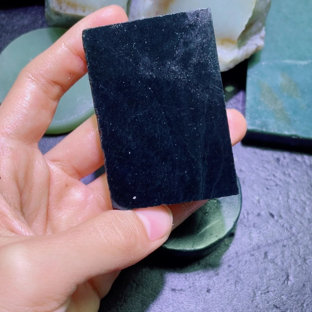 和田玉（糖玉）未镶嵌珠宝半成品