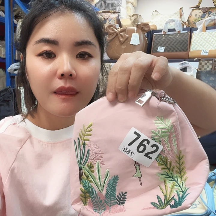PU吧b包包包包包包吧