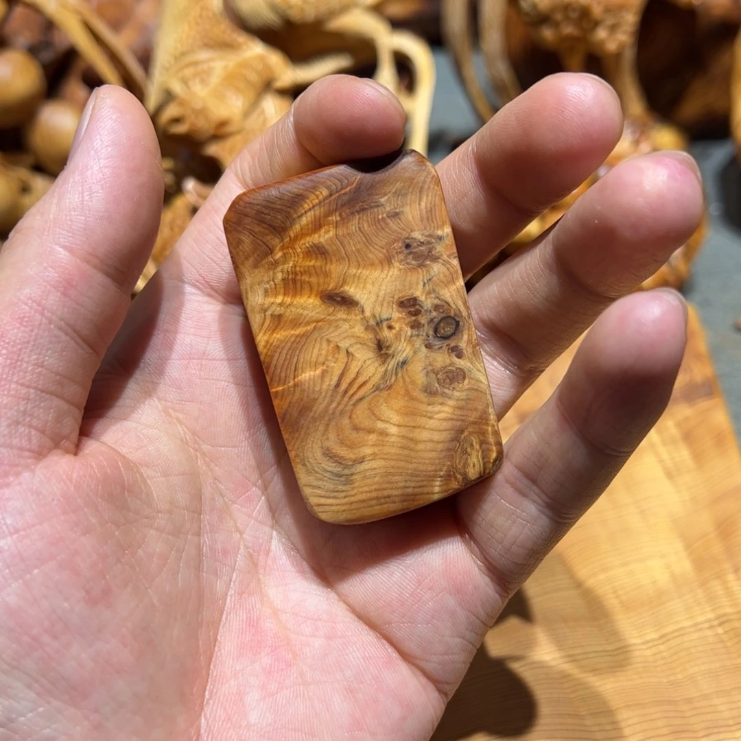 杨***栋柏木（崖柏）北太行陈化崖柏