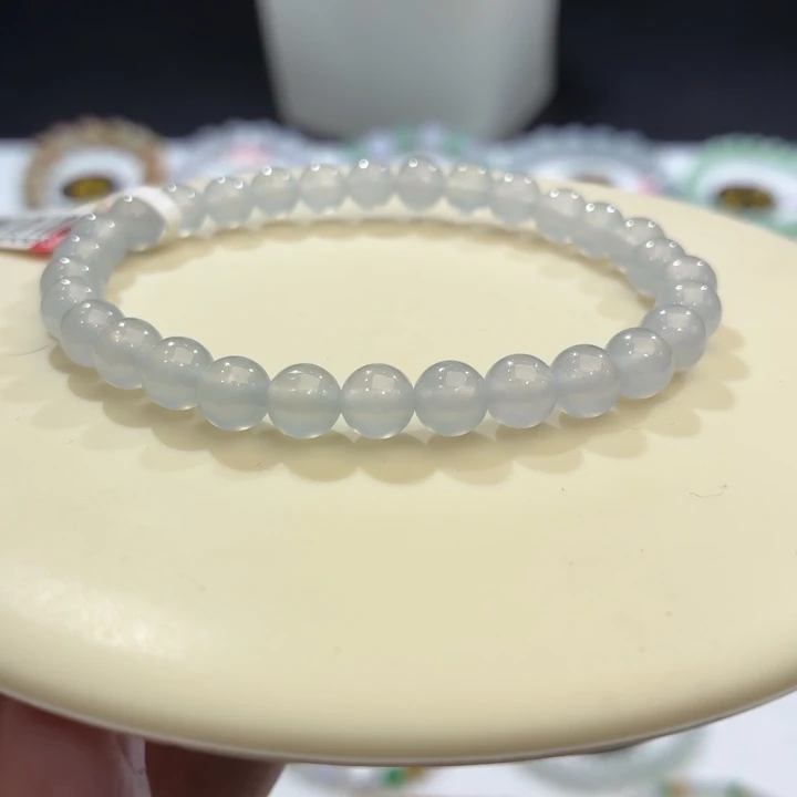 翡翠未镶嵌手链卡6.3