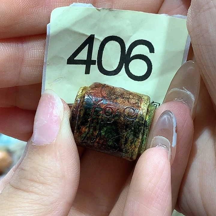 和田玉未镶嵌颈饰神*在