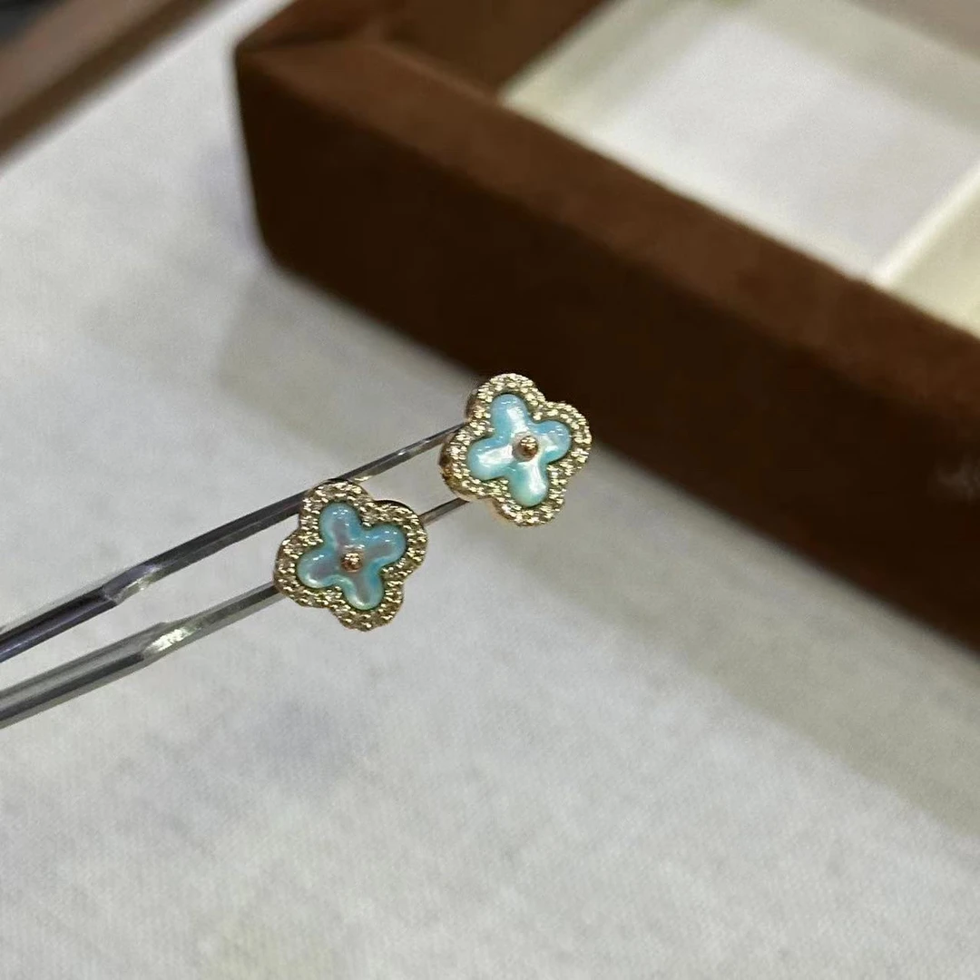 铜合金耳饰 浅蓝色简单花花耳饰-67096