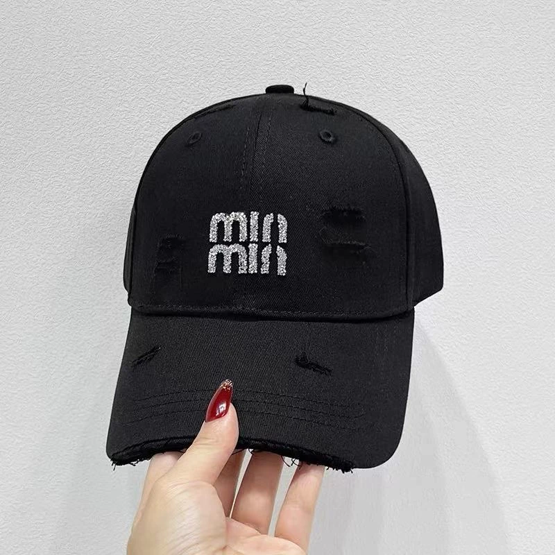 m字母做旧破洞棒球帽 头尾可调（ 55-60cm）