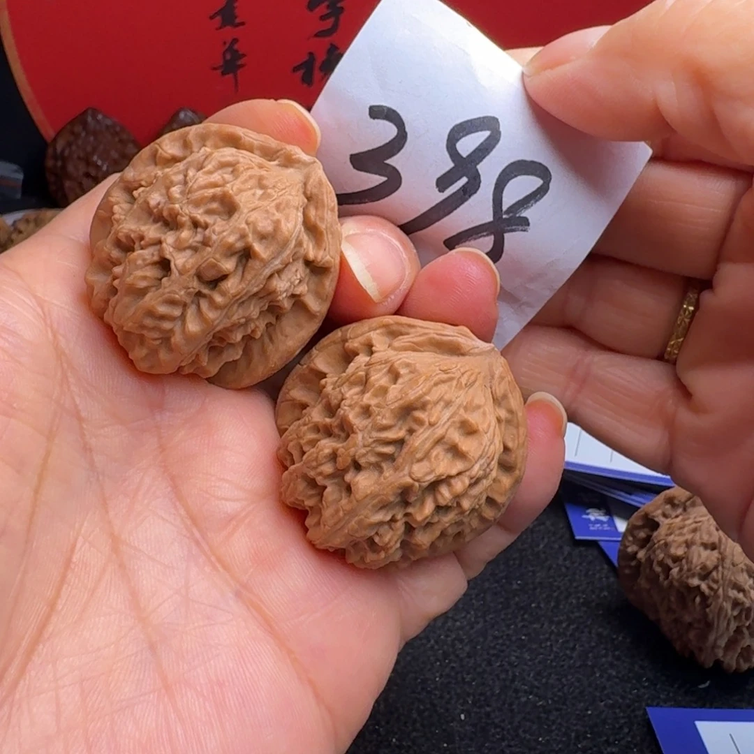 把件文玩核桃35三角白