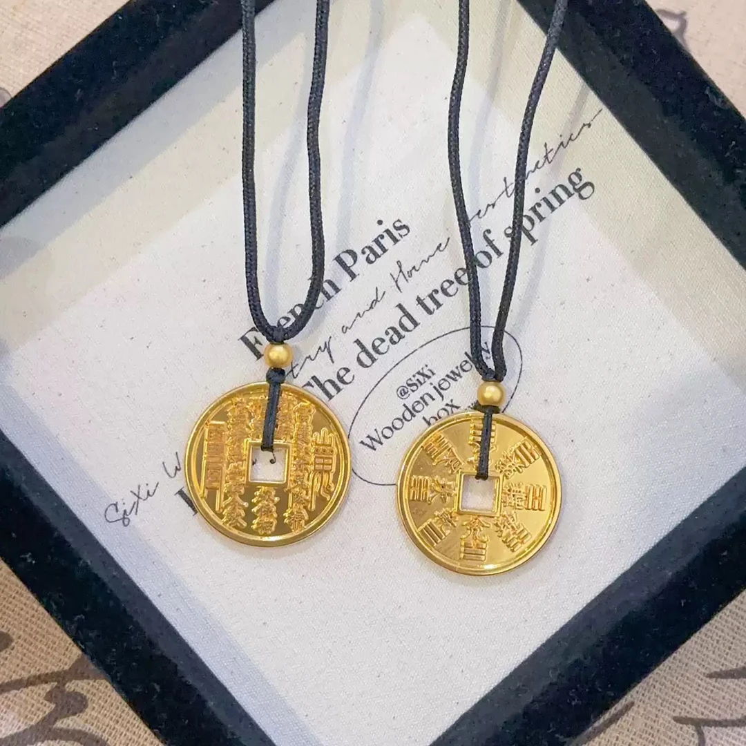 山鬼花钱吊坠 +金珠编绳 镀18k 梵昊珠宝