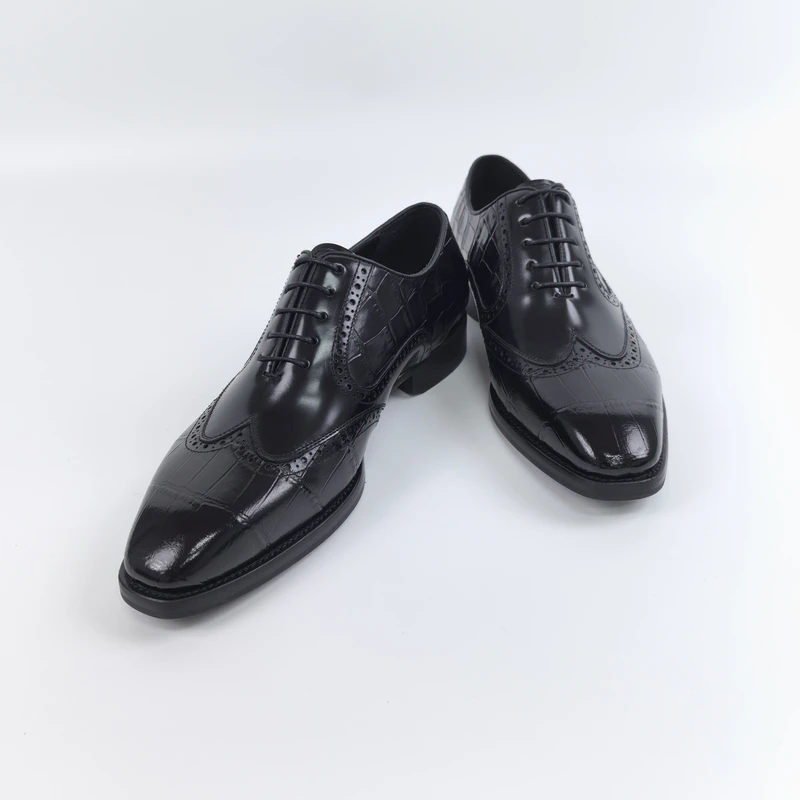 鳄鱼皮+牛皮+固特异全皮底+防滑贴片+正装布洛克皮鞋（G9050311）