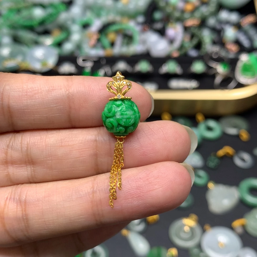 吊坠(不含链)18K金镶嵌翡翠有纹裂